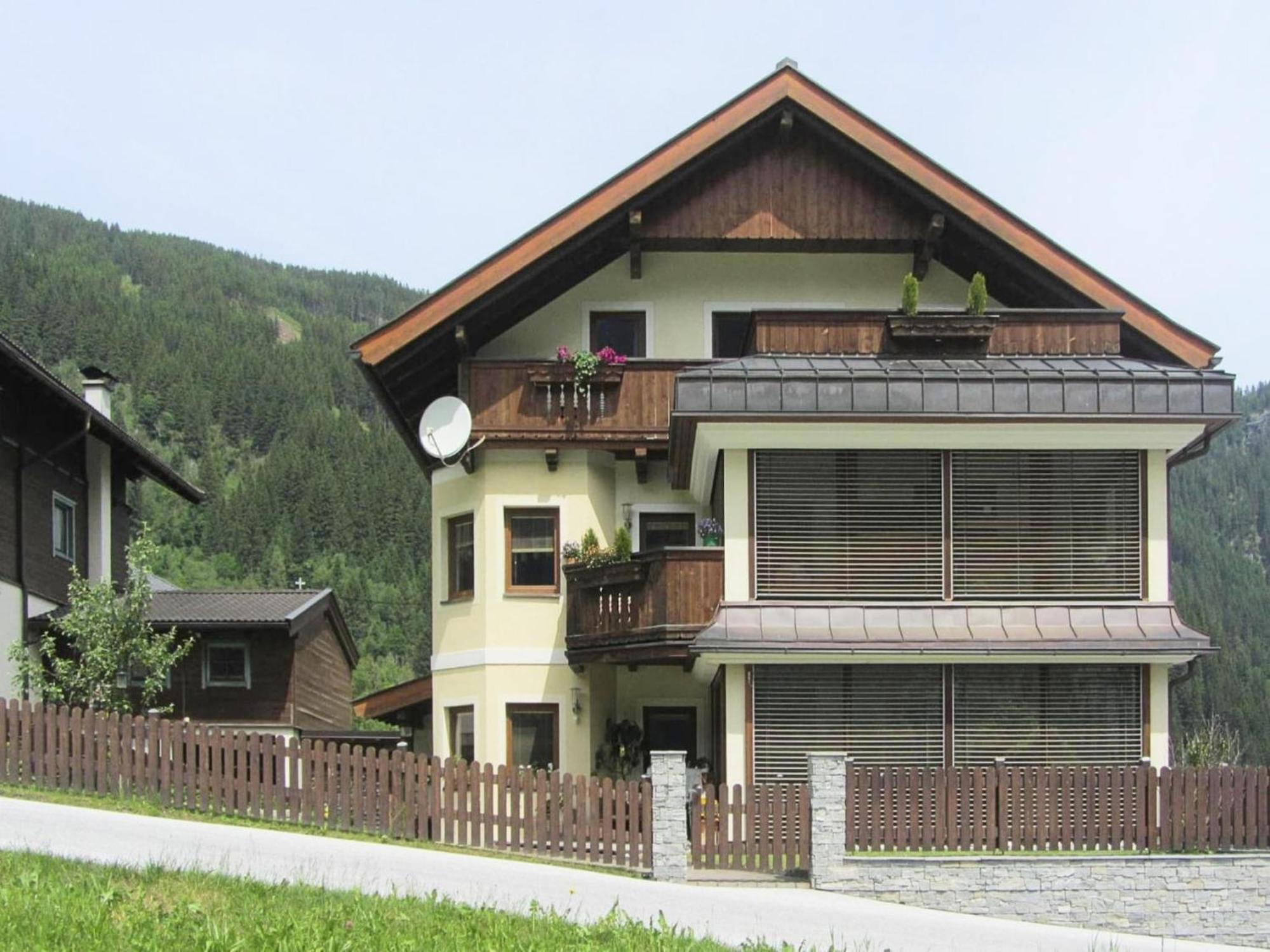 Apartment In Krimml With Parking Space Exterior photo